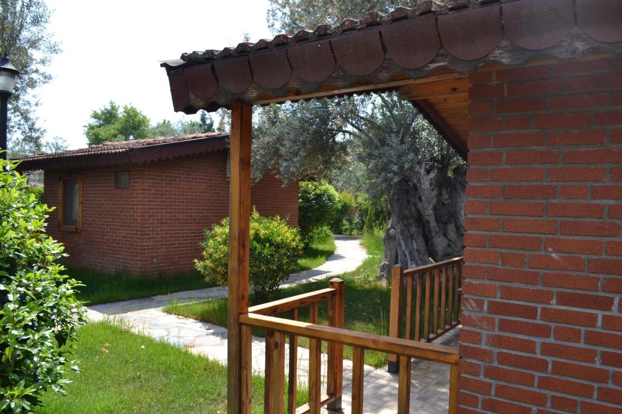Kervan Tatil Koeyue Edremit  Exterior photo