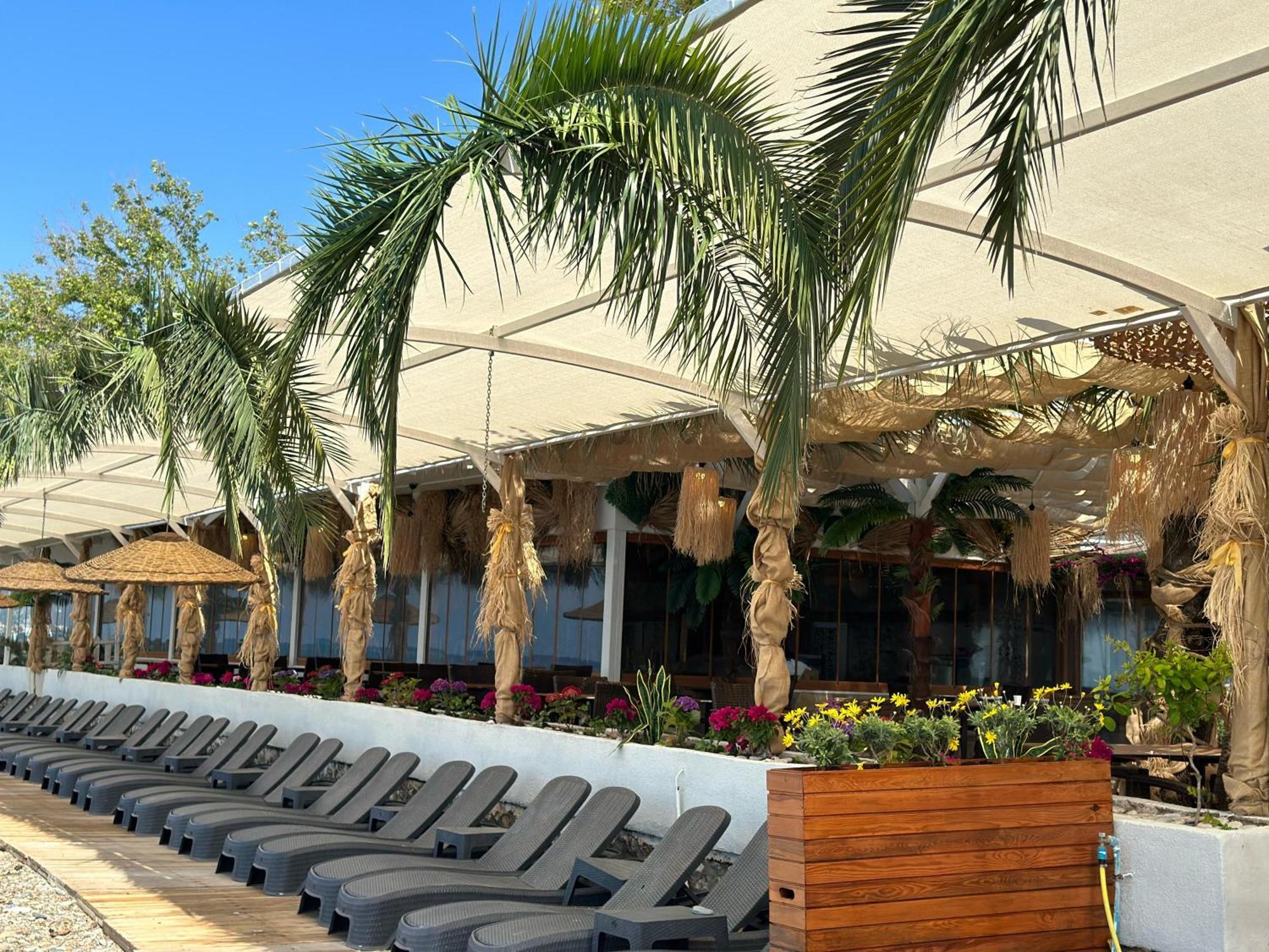 Kervan Tatil Koeyue Edremit  Exterior photo